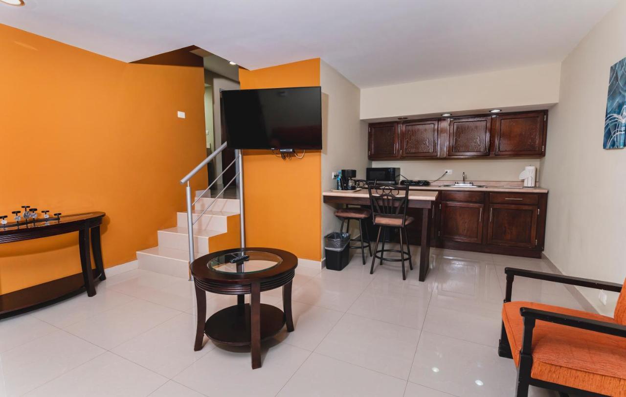El Camino Hotel & Suites Heroica Caborca Kültér fotó
