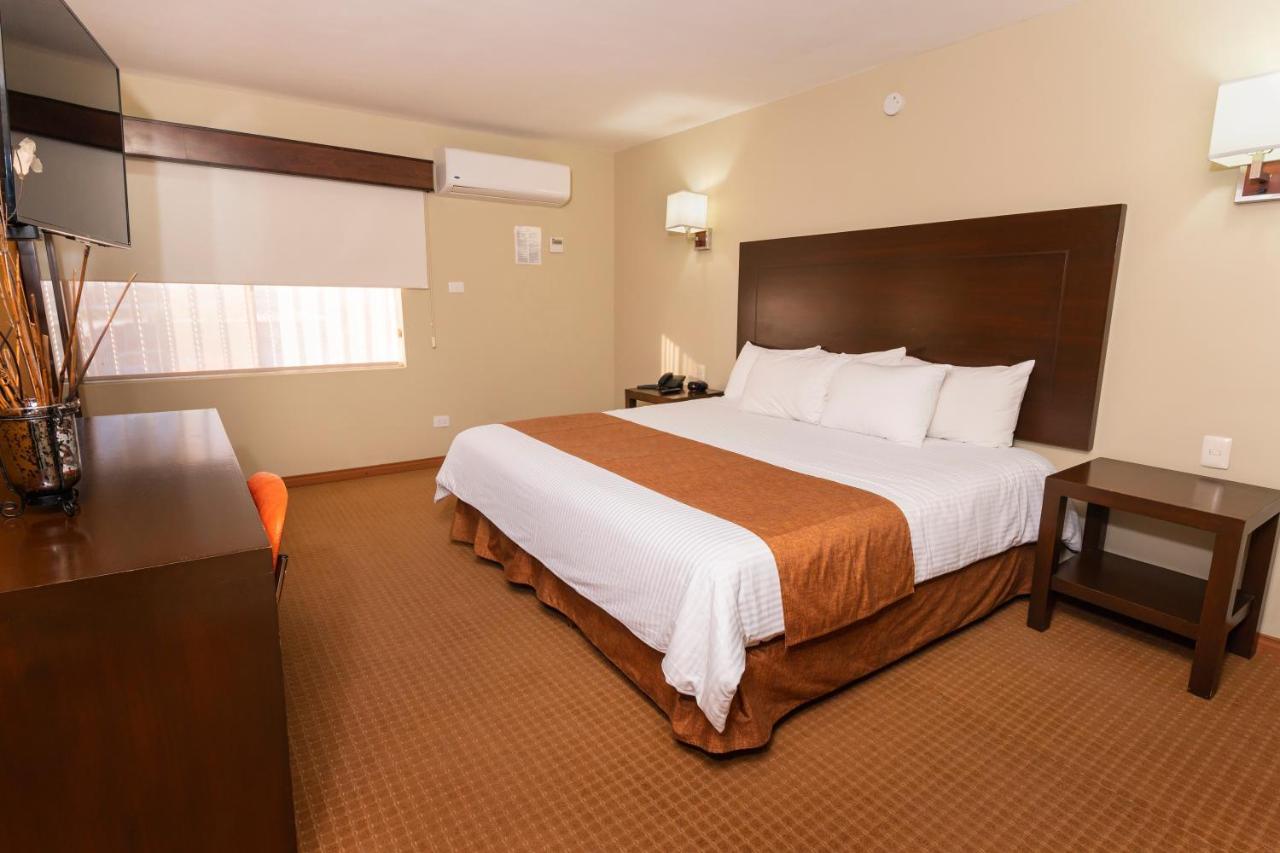 El Camino Hotel & Suites Heroica Caborca Kültér fotó