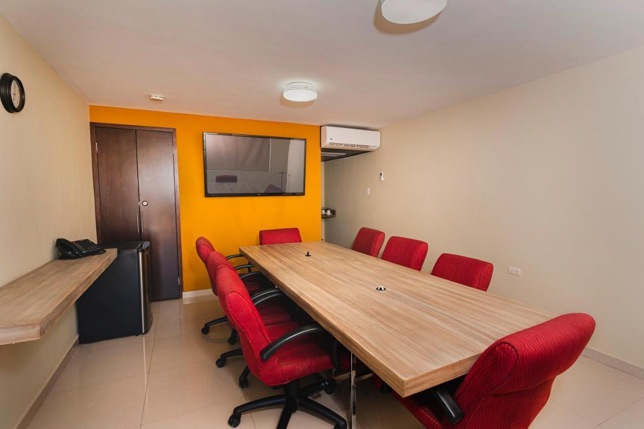 El Camino Hotel & Suites Heroica Caborca Kültér fotó